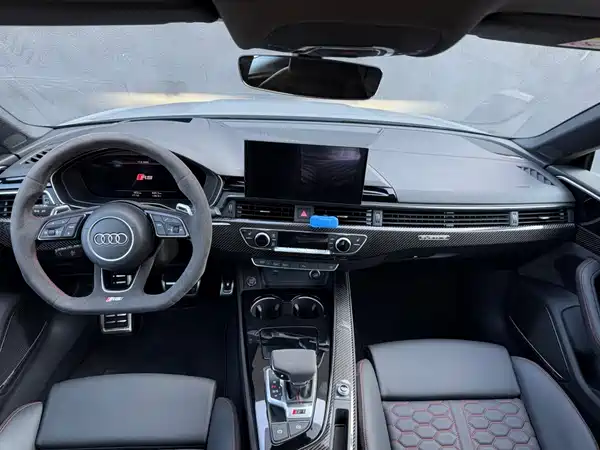 Audi RS 5 2025