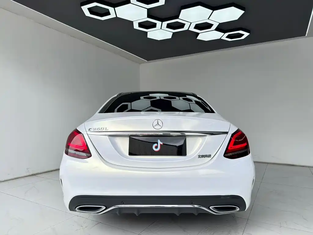 Mercedes-Benz C-Class 2020 — фото 8