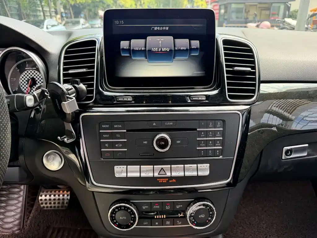 Mercedes-Benz GLE AMG 2018 — фото 9