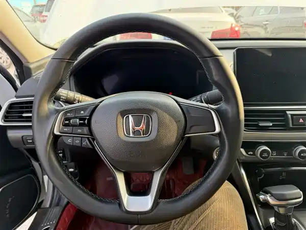 Honda Accord 2022