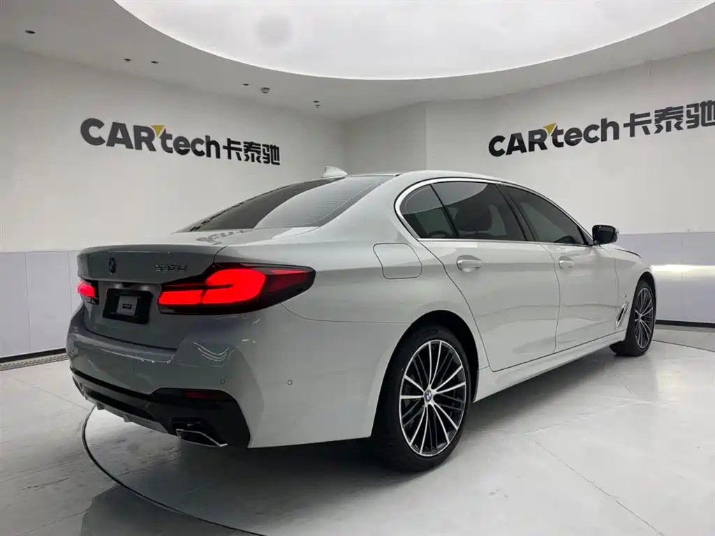 BMW 5 Series 2022