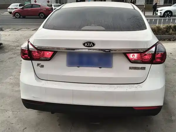 Kia K3 2016
