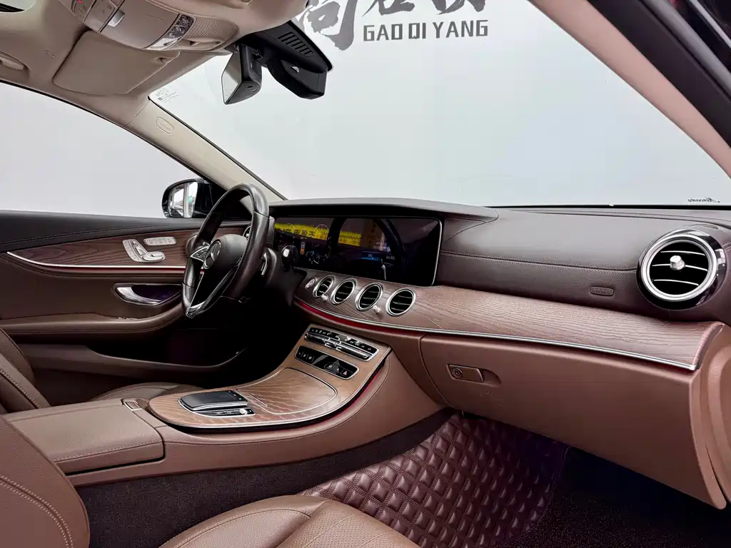 Mercedes-Benz E-Class 2022 — фото 14