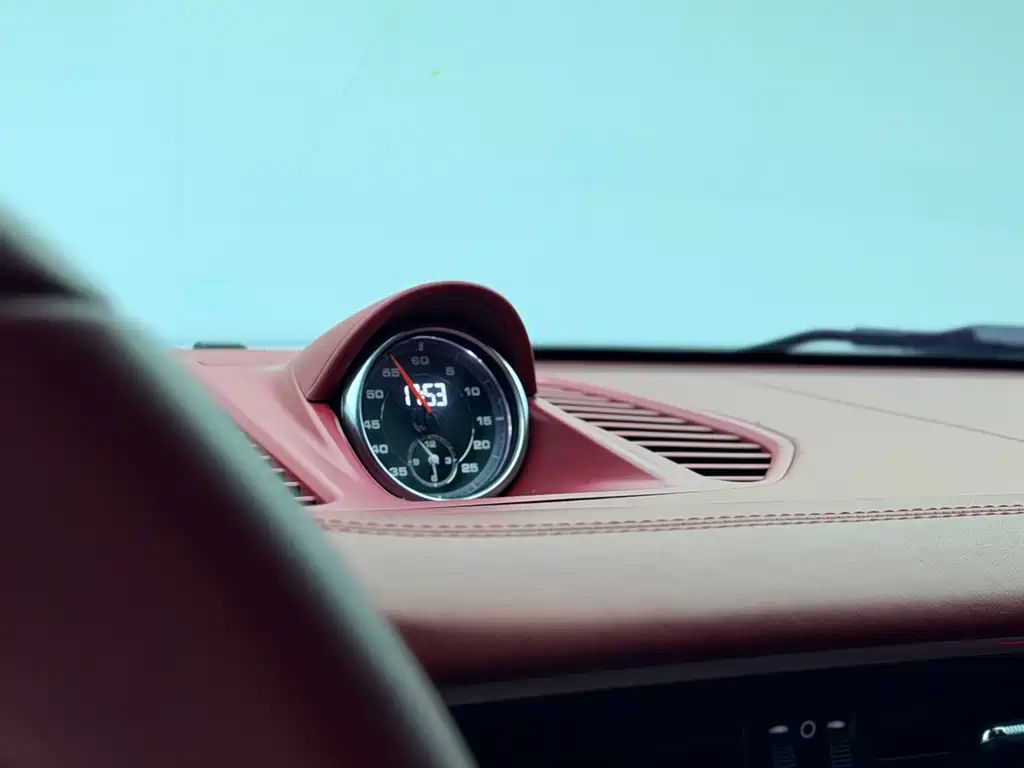 Porsche 911 2015 — фото 19