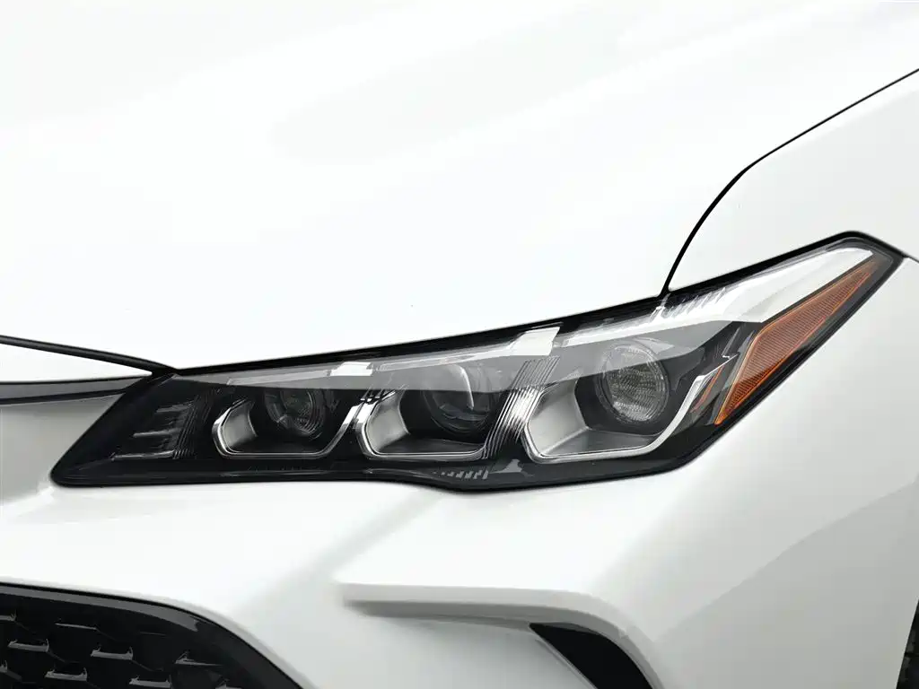 Toyota Avalon 2022 — фото 18