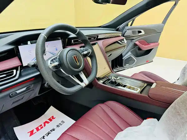 Hongqi H5 2026