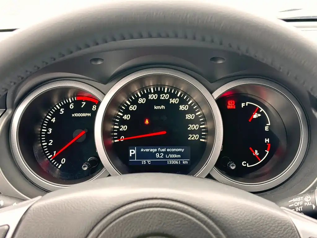 Suzuki Grand Vitara 2016 — фото 13