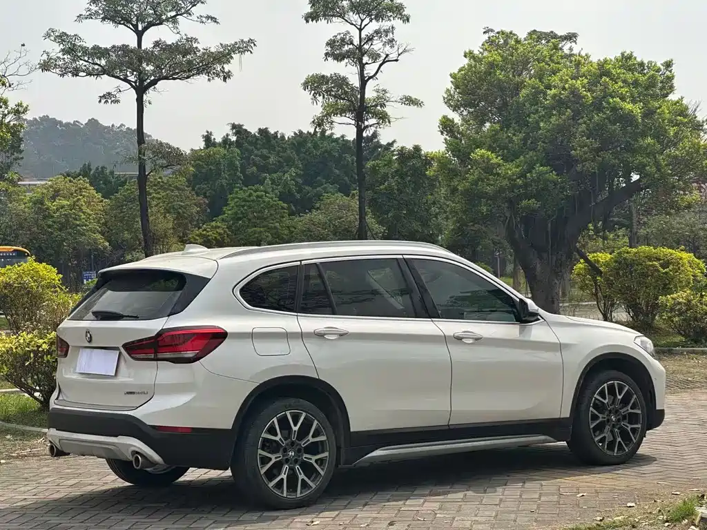 BMW X1 2022 — фото 10