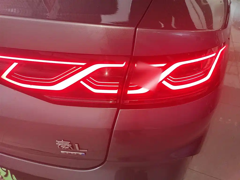 BYD Qin L 2025 — фото 8