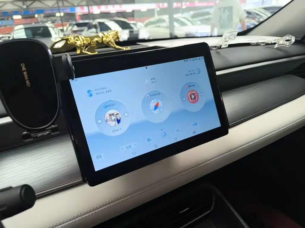 BYD Seal 05 DM-i 2025 — фото 13