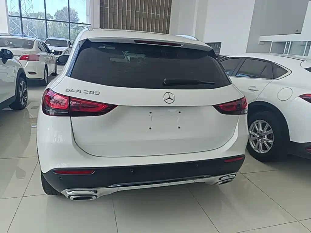 Mercedes-Benz GLA 2022 — фото 6