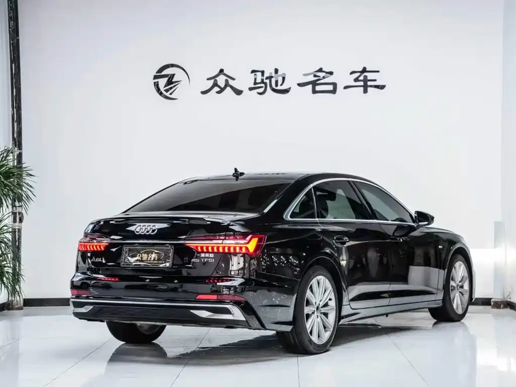 Audi A6L 2023 — фото 10
