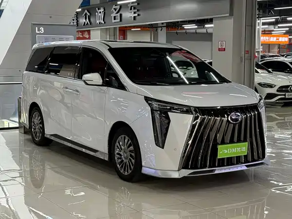 GAC Trumpchi M8 2022