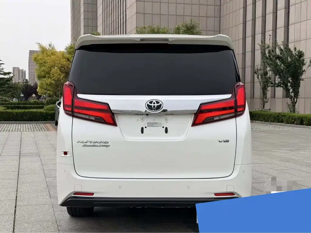 Toyota Alphard 2018