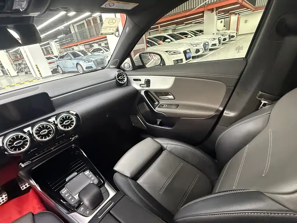Mercedes-Benz A-Class AMG 2021 — фото 8