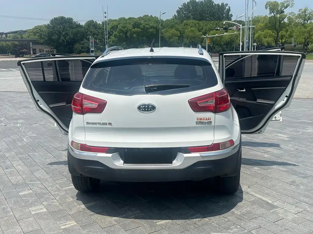 Kia Sportage 2013 — фото 11