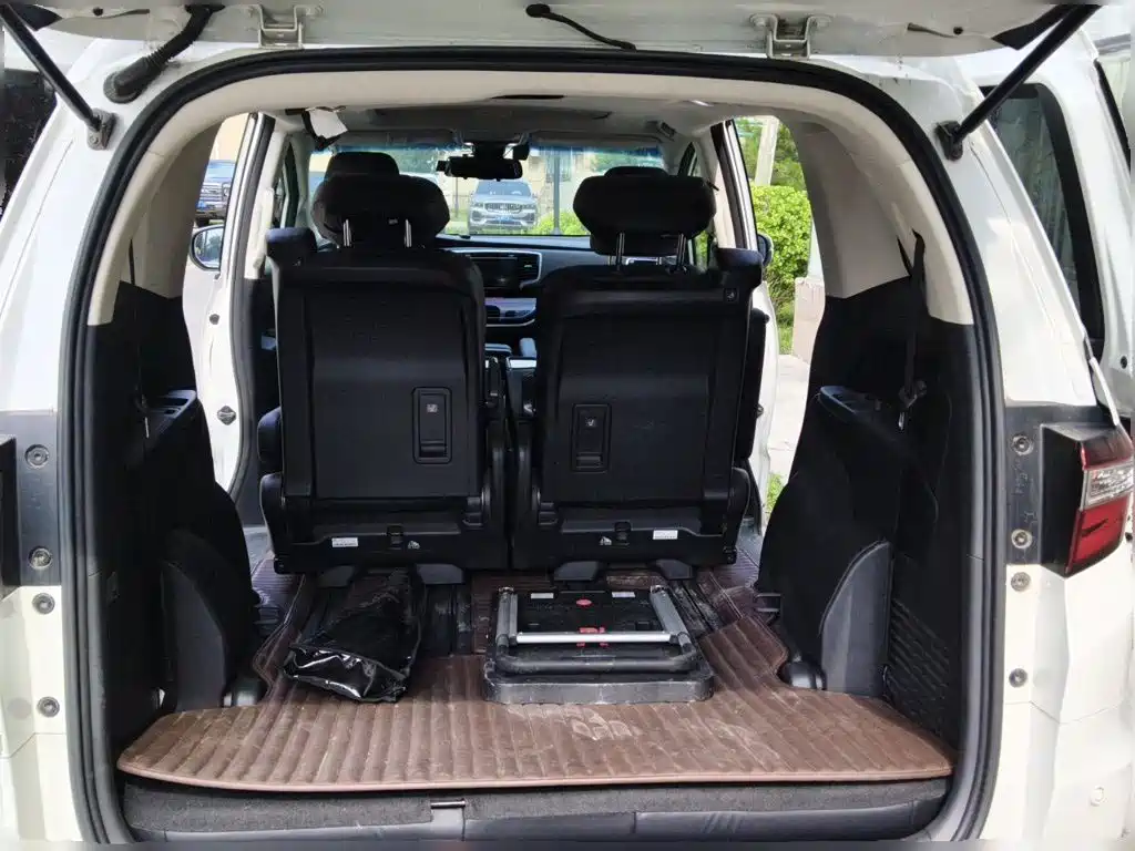 Honda Odyssey 2019 — фото 10