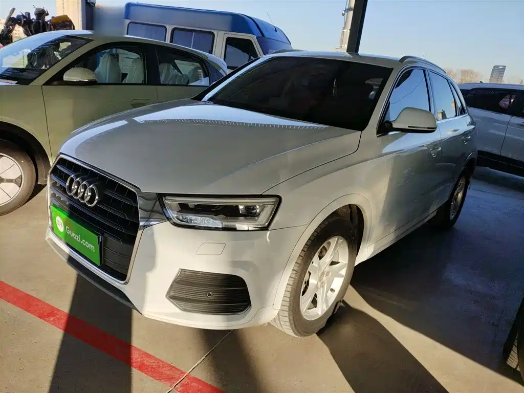 Audi Q3 2019 — фото 2