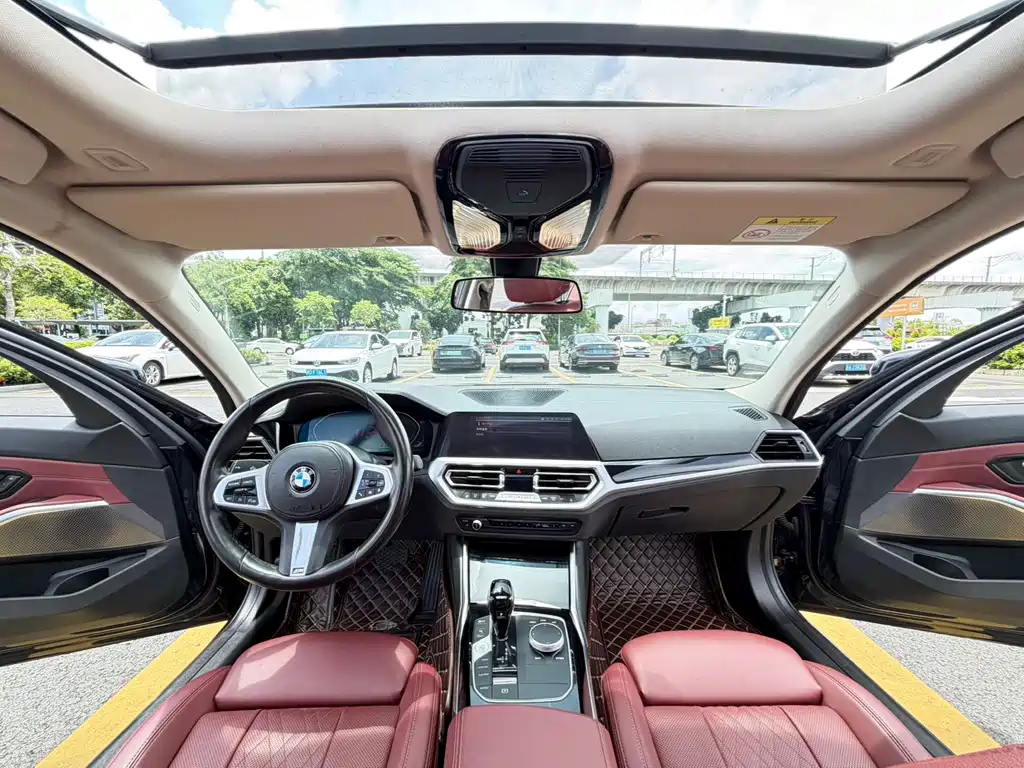 BMW 3 Series 2022 — фото 13