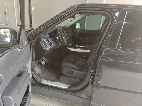 Land Rover Range Rover Sport 2020