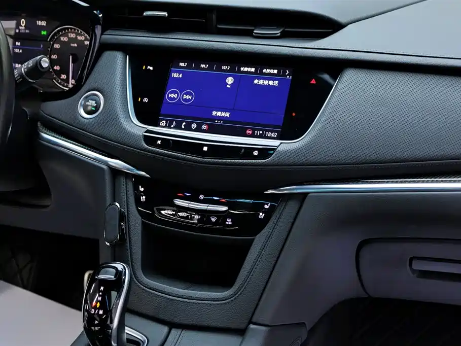 Cadillac XT5 2021 — фото 19