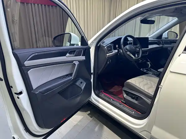 Volkswagen Tayron 2023