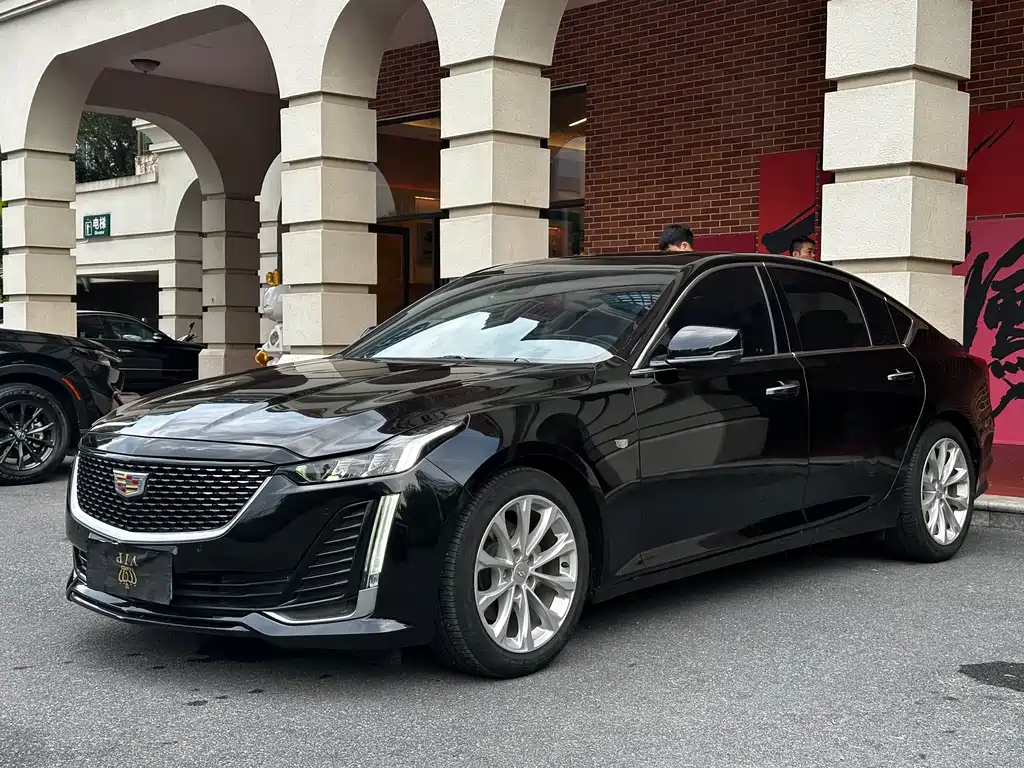 Cadillac CT5 2021 — фото 1