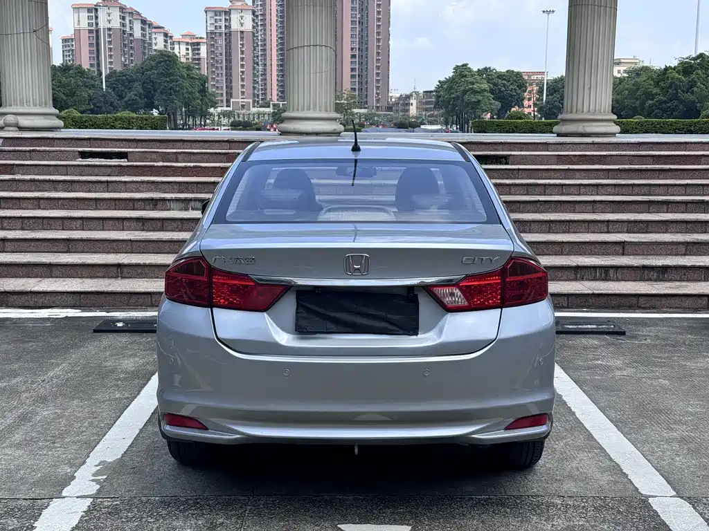 Honda City 2018 — фото 8