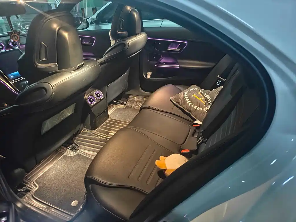 Mercedes-Benz C-Class 2022