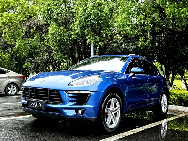Porsche Macan 2015