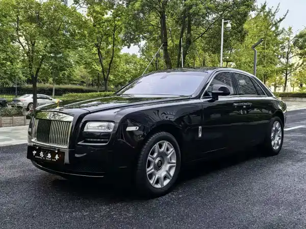 Rolls-Royce Ghost 2012