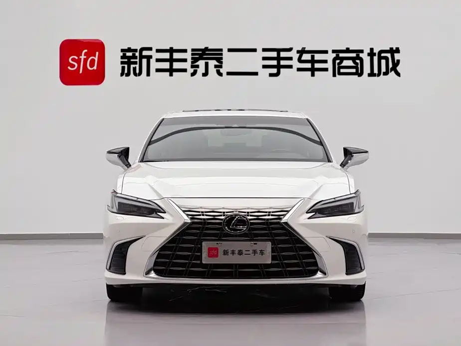 Lexus ES 2025 — фото 2