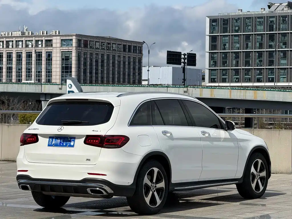 Mercedes-Benz GLC 2022 — фото 11