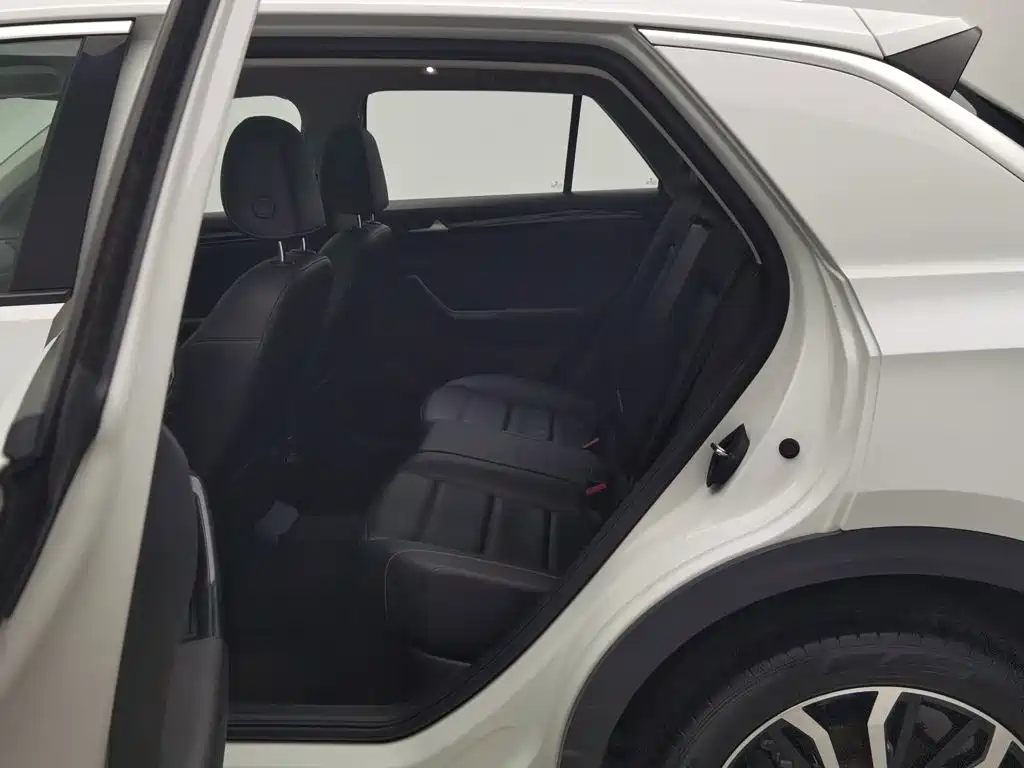 Volkswagen T-Roc 2020 — фото 15