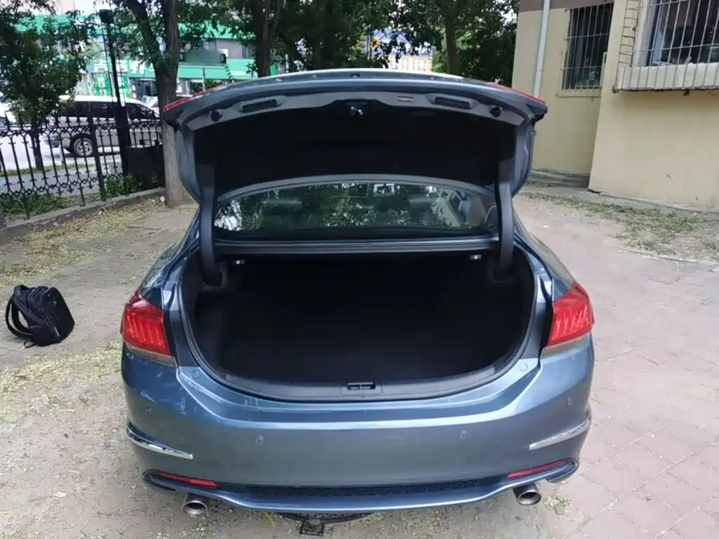 Honda Spirior 2015 — фото 19