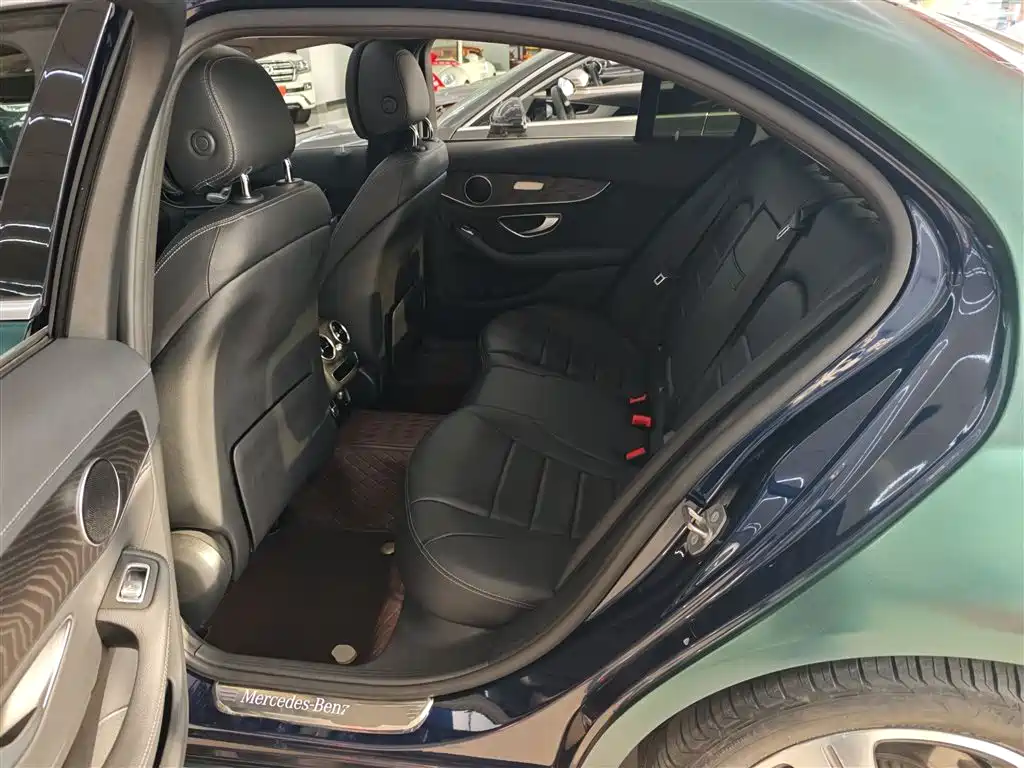 Mercedes-Benz C-Class 2020 — фото 17