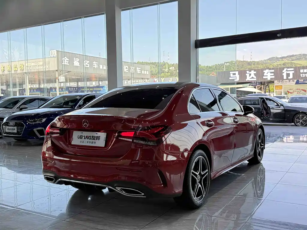 Mercedes-Benz A-Class 2019 — фото 4