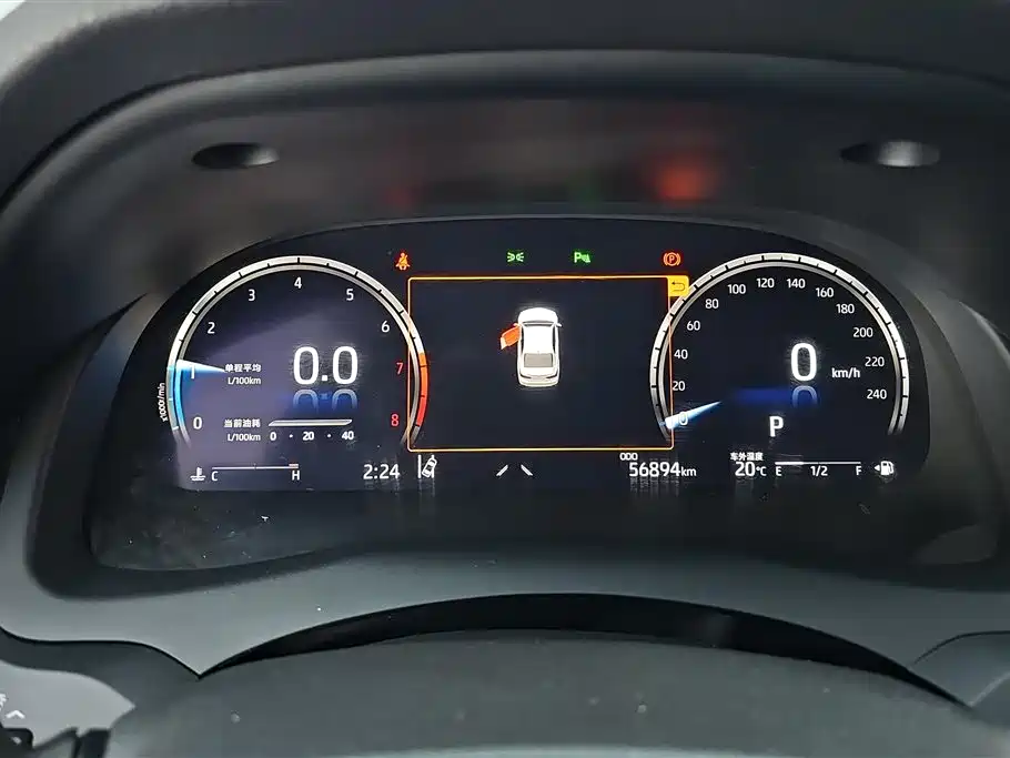 Toyota Camry 2022 — фото 14