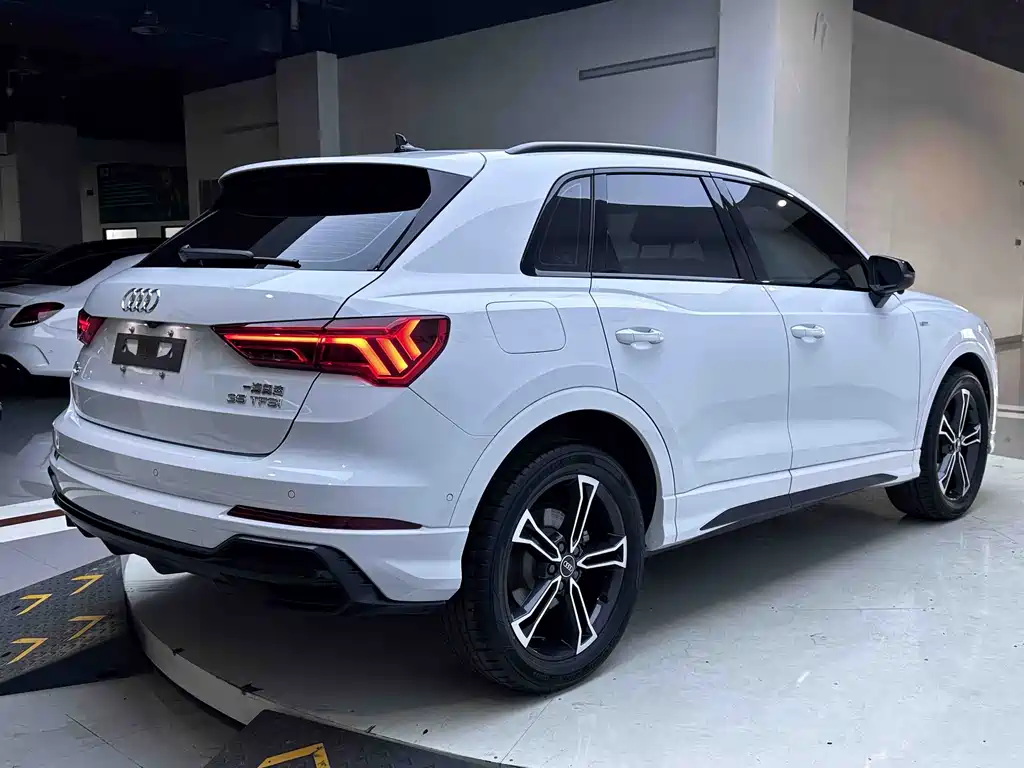 Audi Q3 2022