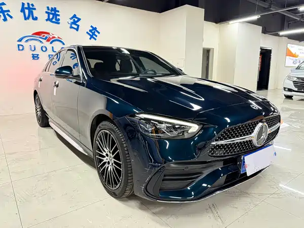 Mercedes-Benz C-Class 2022