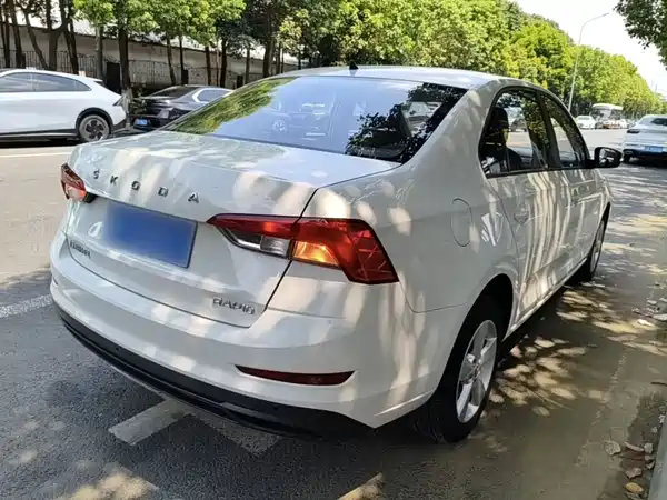 Skoda Rapid 2021