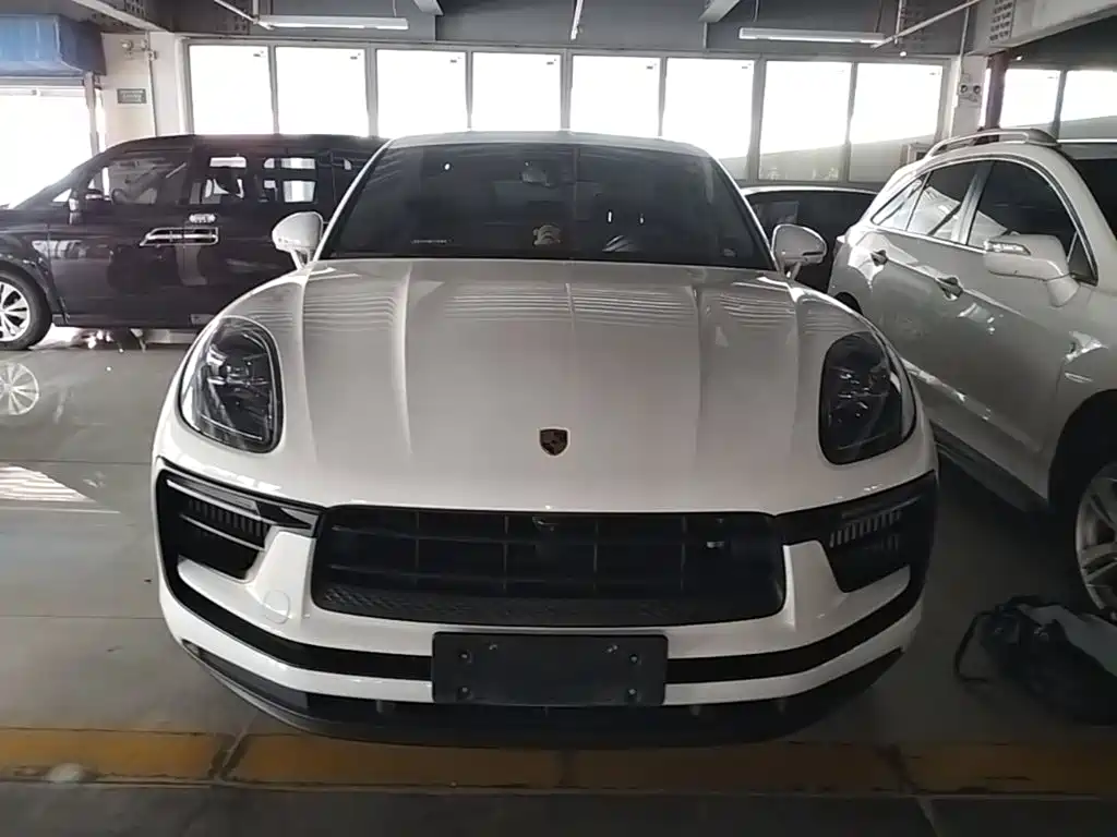 Porsche Macan 2022 — фото 3
