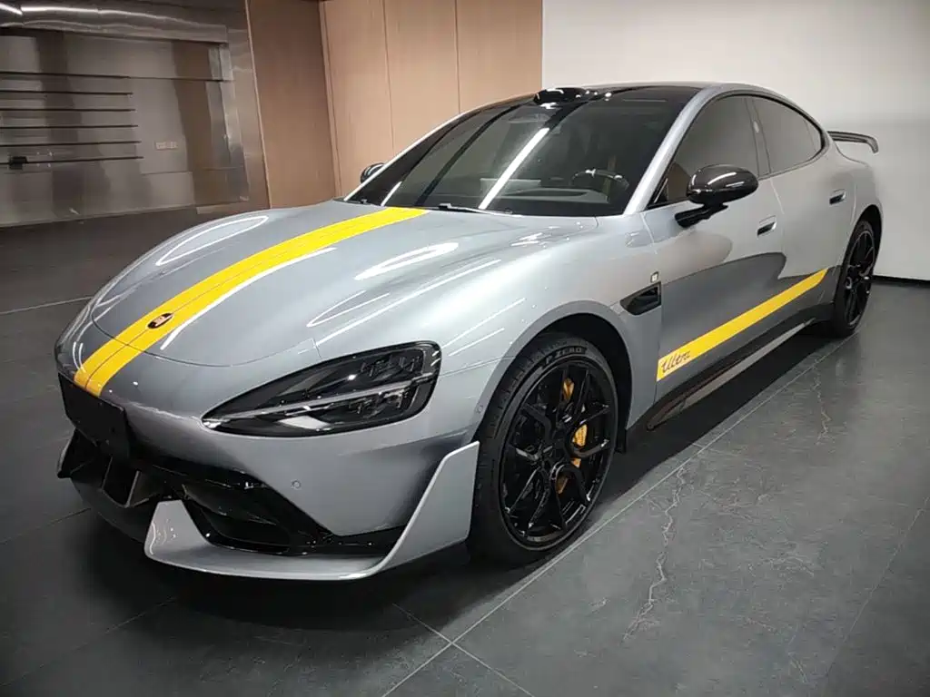 Xiaomi SU7 Ultra 2025 — фото 1