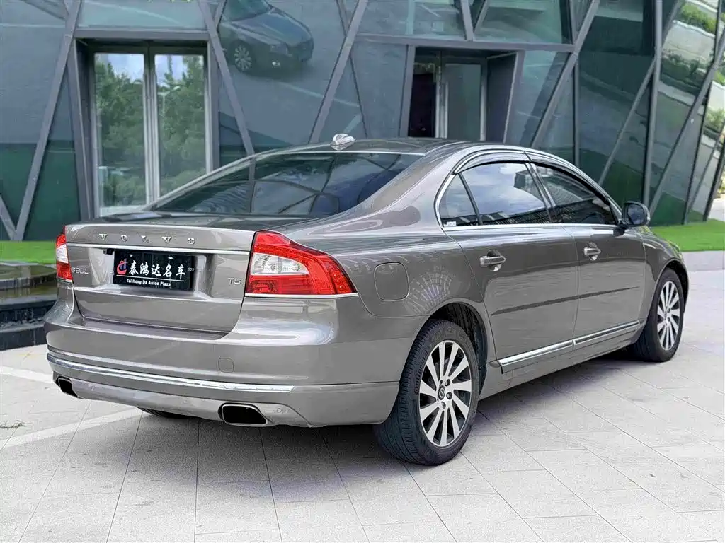 Volvo S80L 2015 — фото 6
