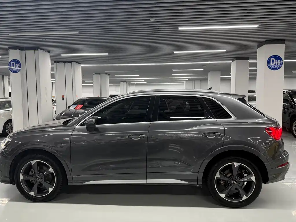 Audi Q3 2021 — фото 4