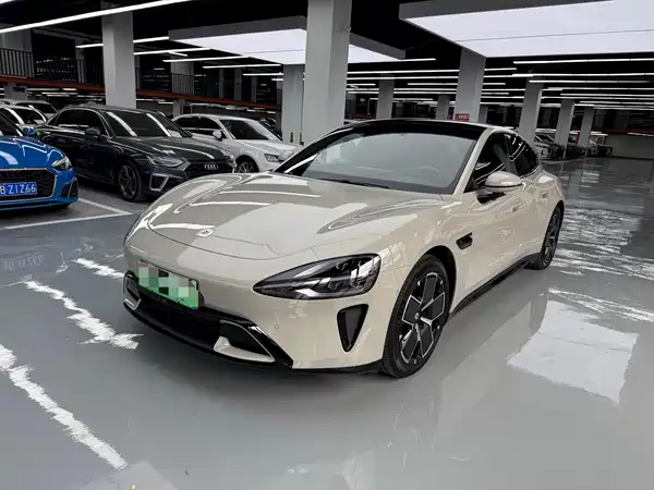 Xiaomi SU7 2025