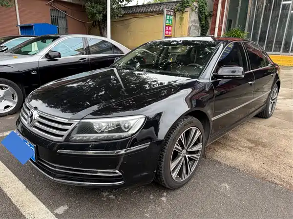 Volkswagen Phaeton 2016
