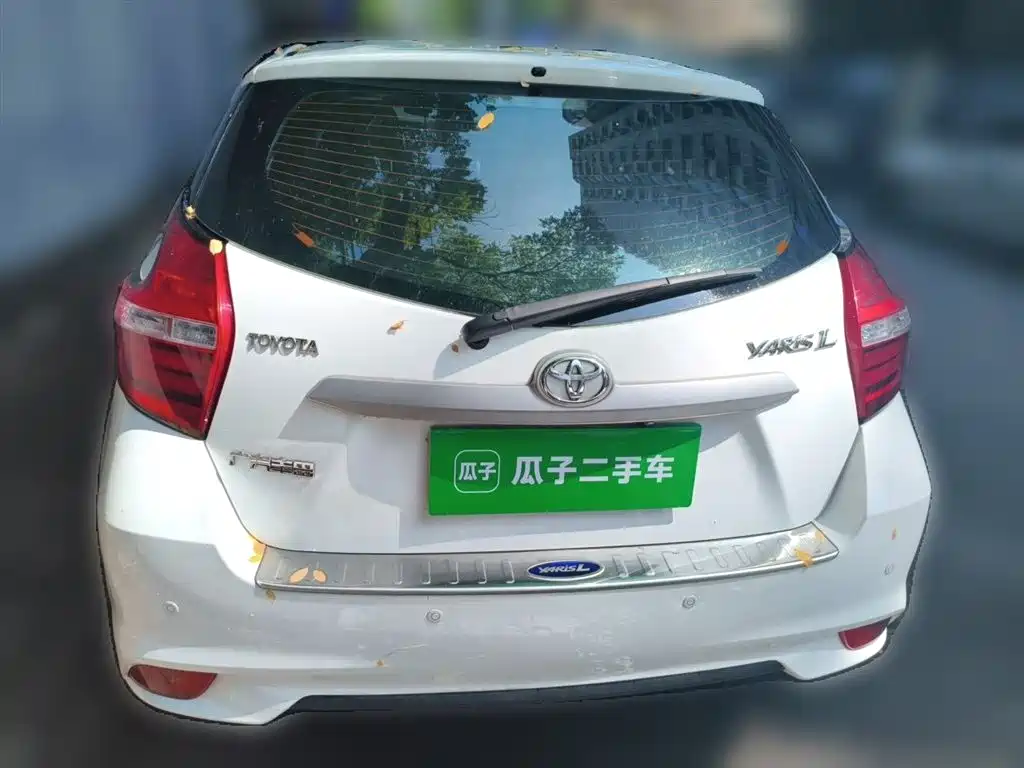 Toyota Yaris L 2018 — фото 3