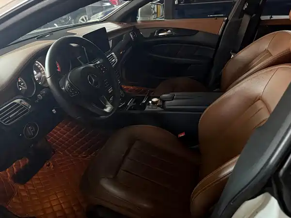 Mercedes-Benz CLS 2015