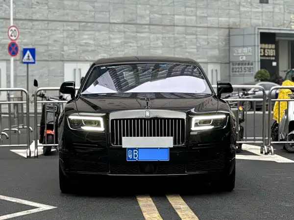 Rolls-Royce Ghost 2023